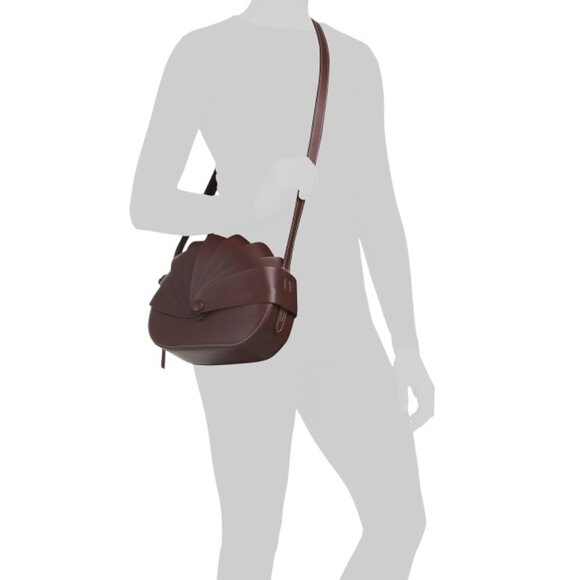 BOLDRINI bordeaux Made In Italy Leather Oval Fan Crossbody With Smooth Bottom - Picture 2 of 2